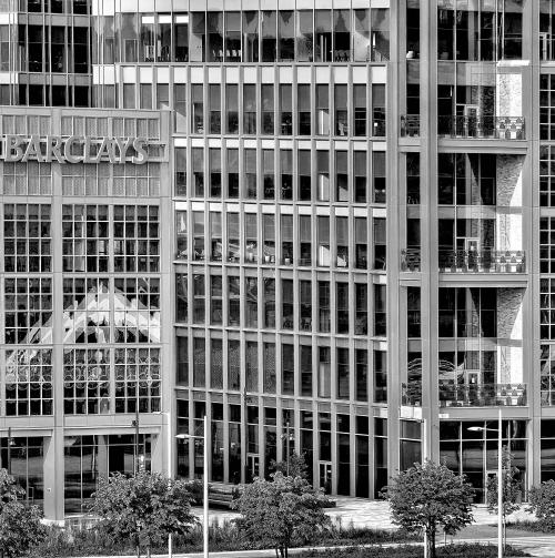 BARCLAYS STALLAN BRAND 037sm BW